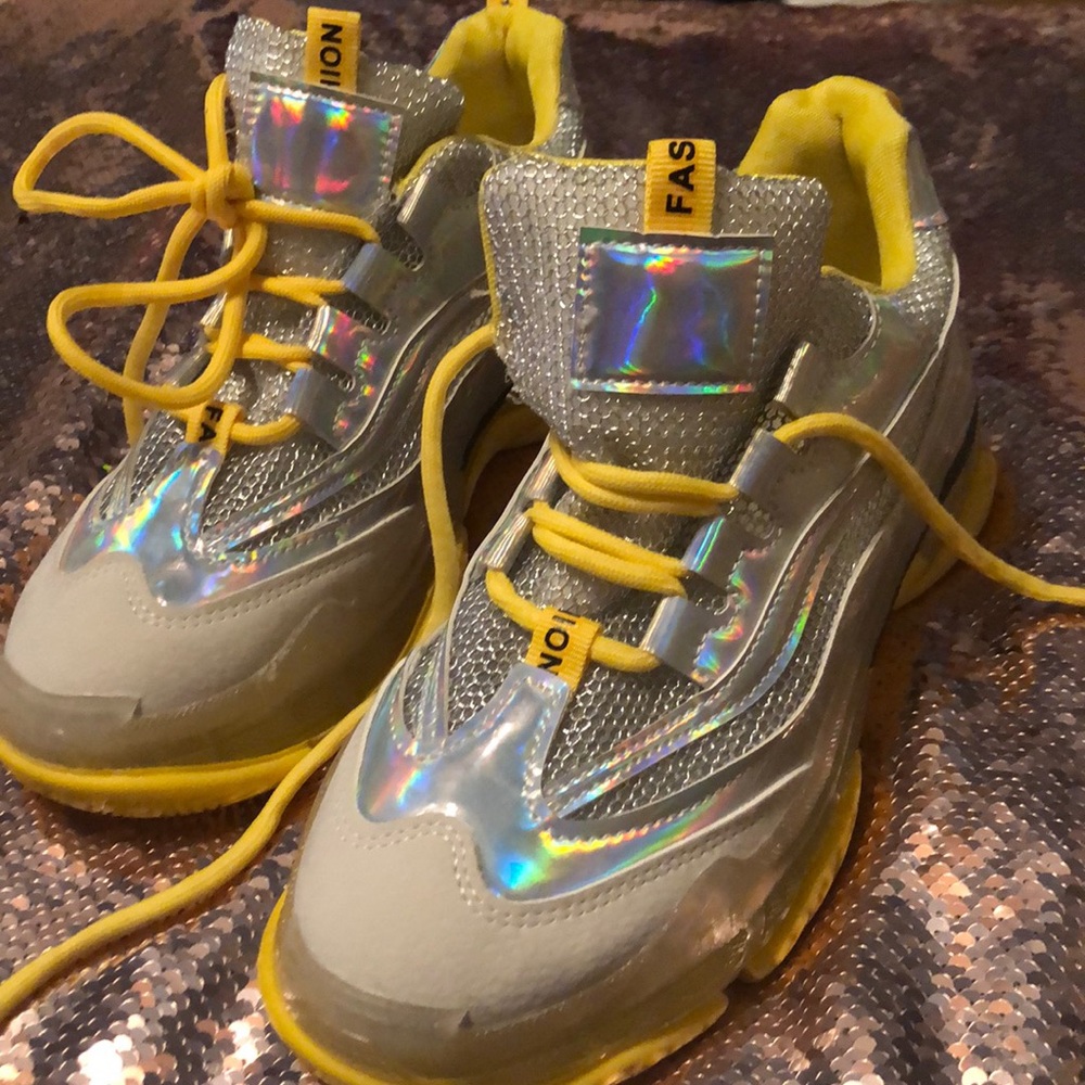 ROMWE STYLISH SHOES